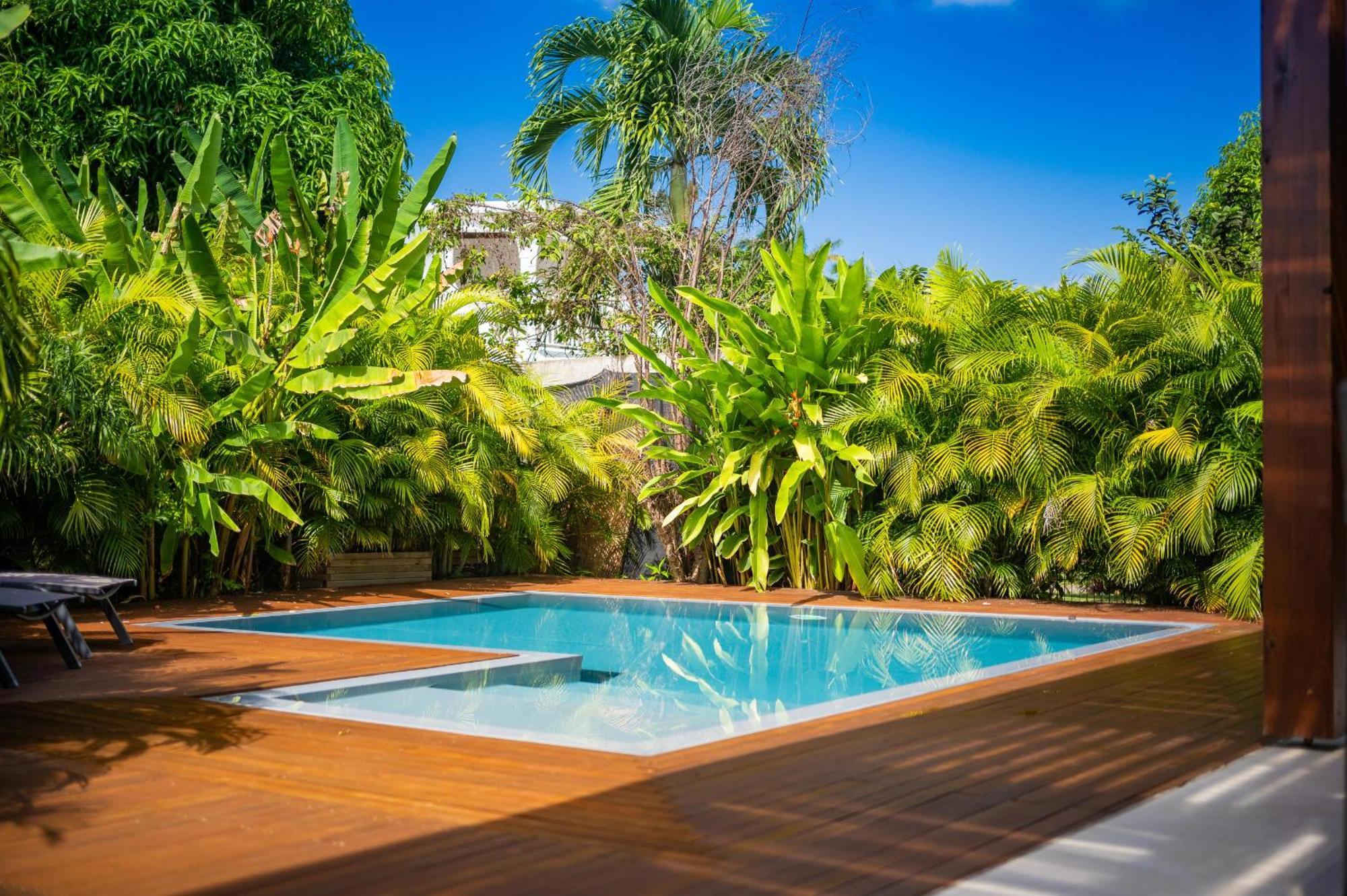 Habitation Sunshine - Piscines Privees + Sauna Commun * Saint-Francois (Grande-Terre)